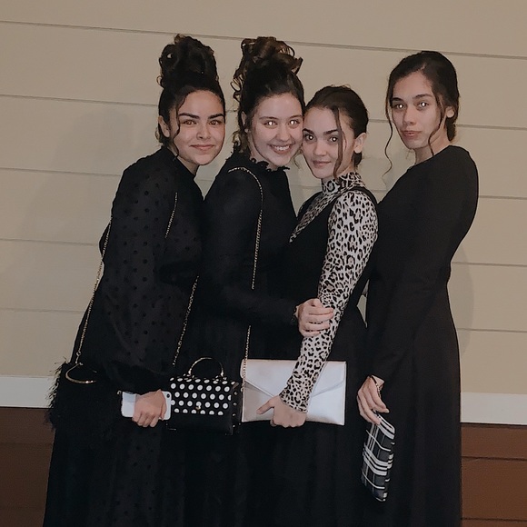 πΊππ½ππΎπ ππΊπππΎπ
π
πΎ. - Picture 3 of 6